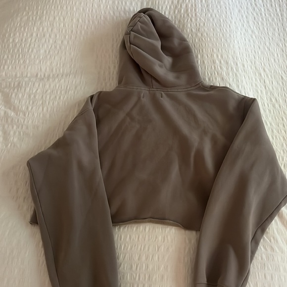 Cropped Taupe TNA Sweater - Picture 2 of 3